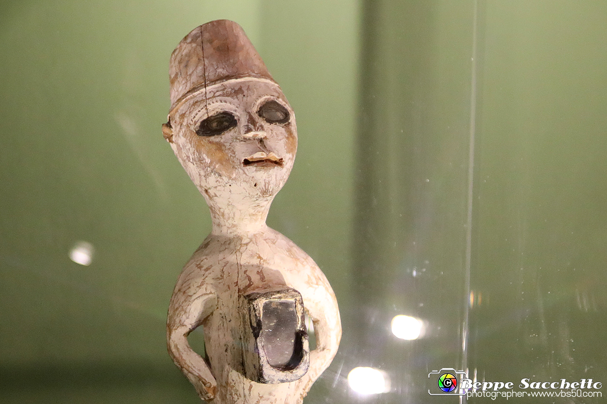 VBS_5373A - Africa - Le collezioni dimenticate.jpg